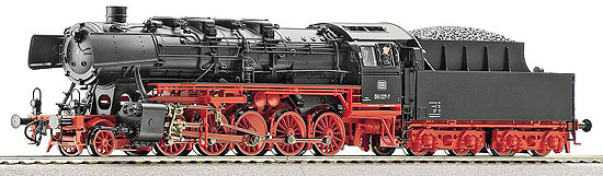 Steam locomotive BR 051<br /><a href='images/pictures/Roco/62263.jpg' target='_blank'>Full size image</a>